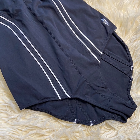 Free People Black Racerback Bodysuit NEW X-Small One Piece Top NWT - Picture 4 of 9